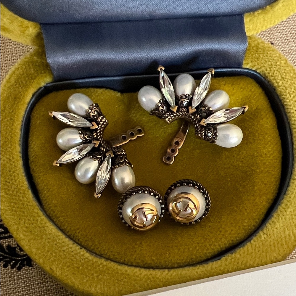 Gucci Gold and White Pearl Earrings - Picture 3 of 10